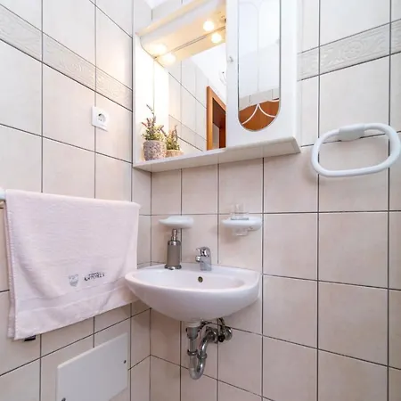 Astoria Apartament *
