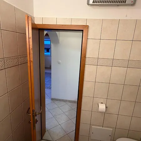 Astoria Apartment *