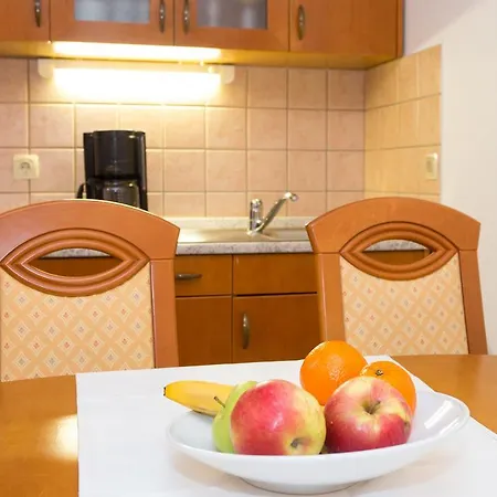 Apartament Astoria Rab Town