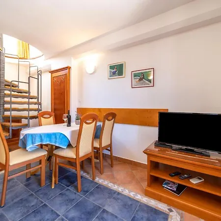 Apartment Astoria *
