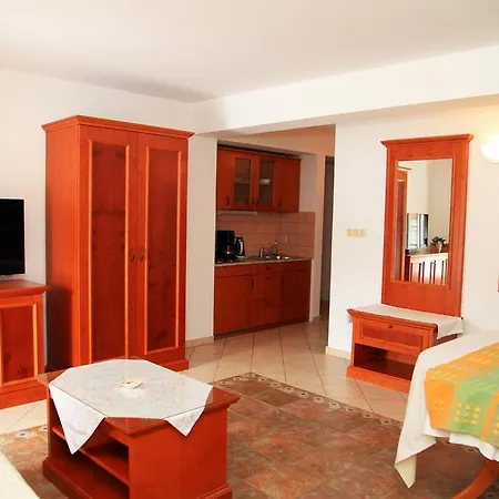 Astoria Apartment